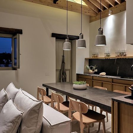 Niova Villa - Seafront, Private Pool And Ionian Sea Views, By Zantewize Alykes  Luaran gambar