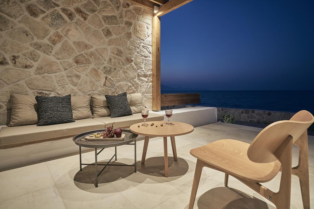 Niova Villa - Seafront, Private Pool And Ionian Sea Views, By Zantewize Alykes  Luaran gambar